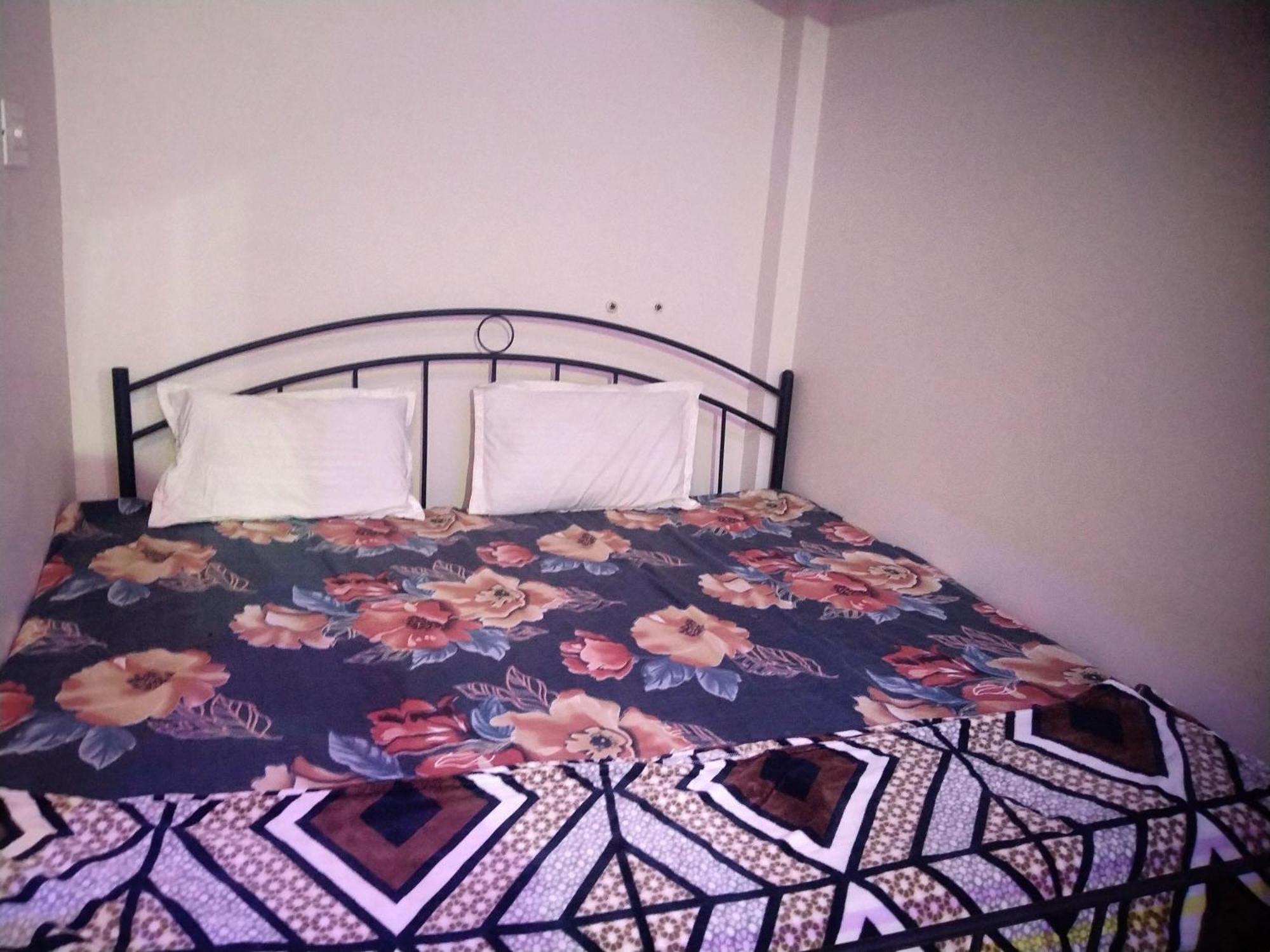 Shivlok Guest House Ujjain Eksteriør bilde